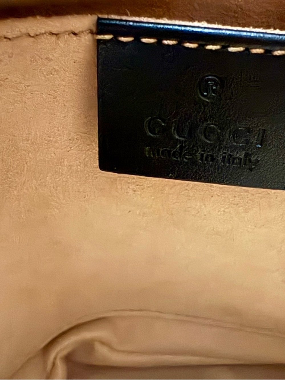 Gucci Marmont small camera bag - Picture 5 of 10